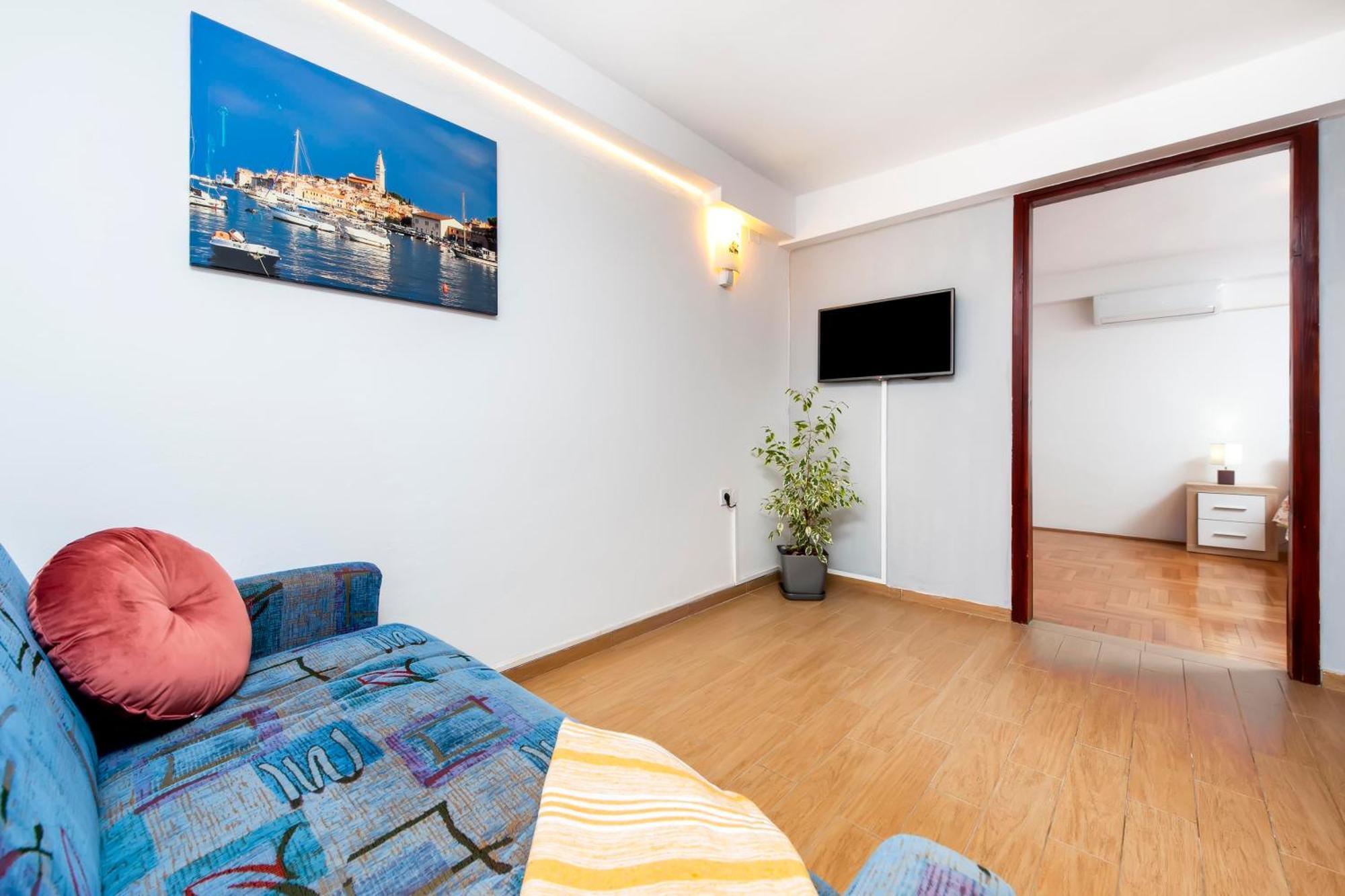 Apartments And Room Silvana Rovinj Dış mekan fotoğraf