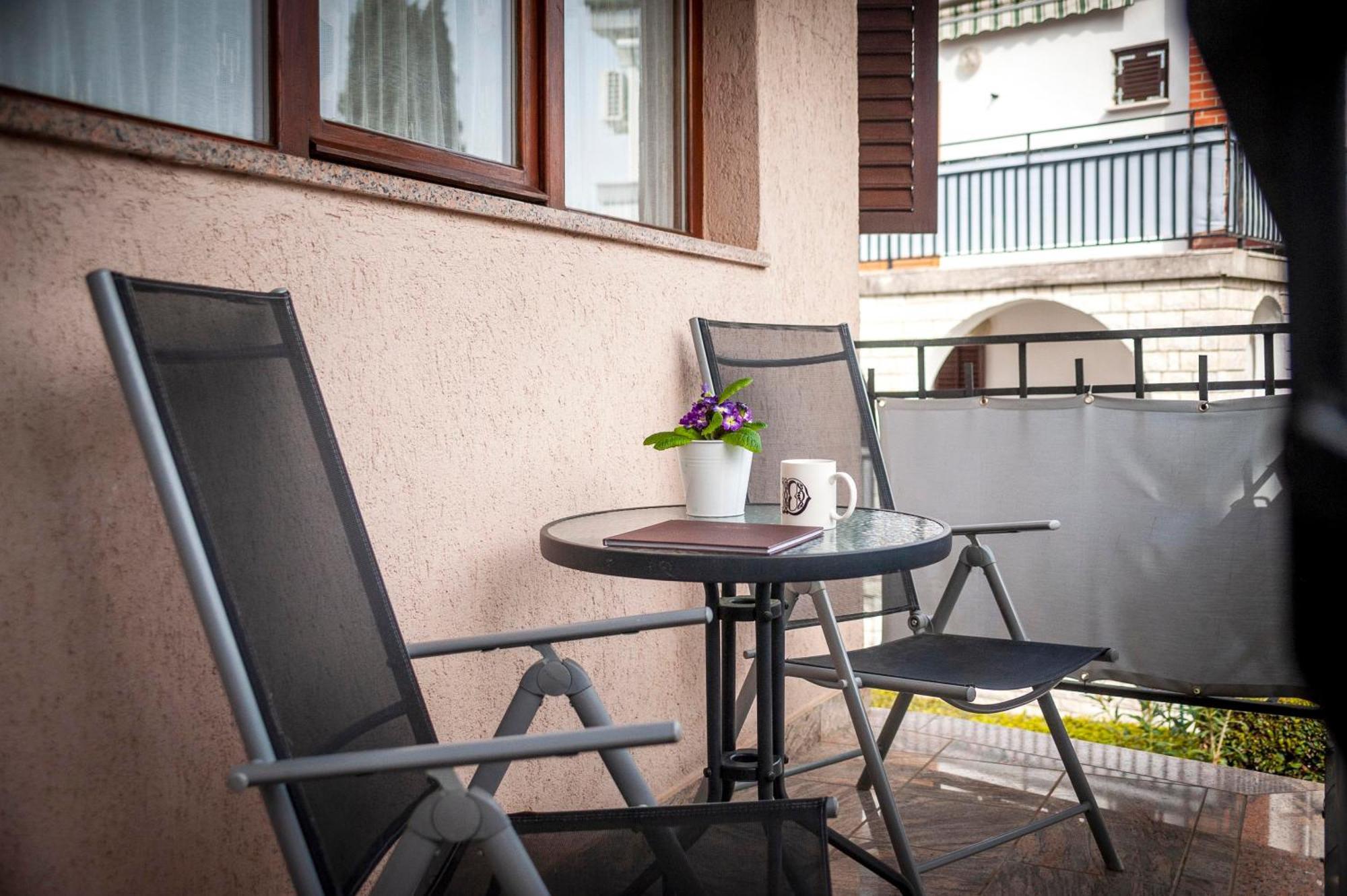 Apartments And Room Silvana Rovinj Dış mekan fotoğraf