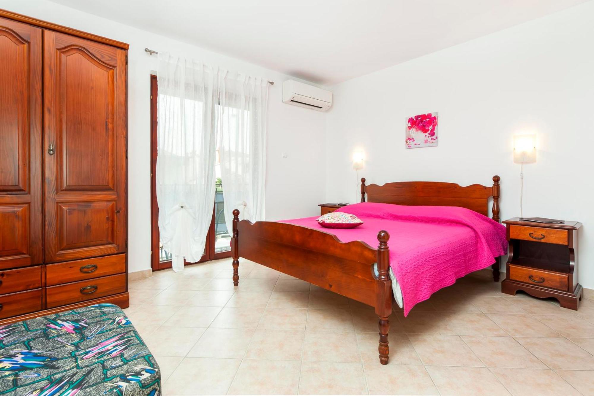 Apartments And Room Silvana Rovinj Dış mekan fotoğraf